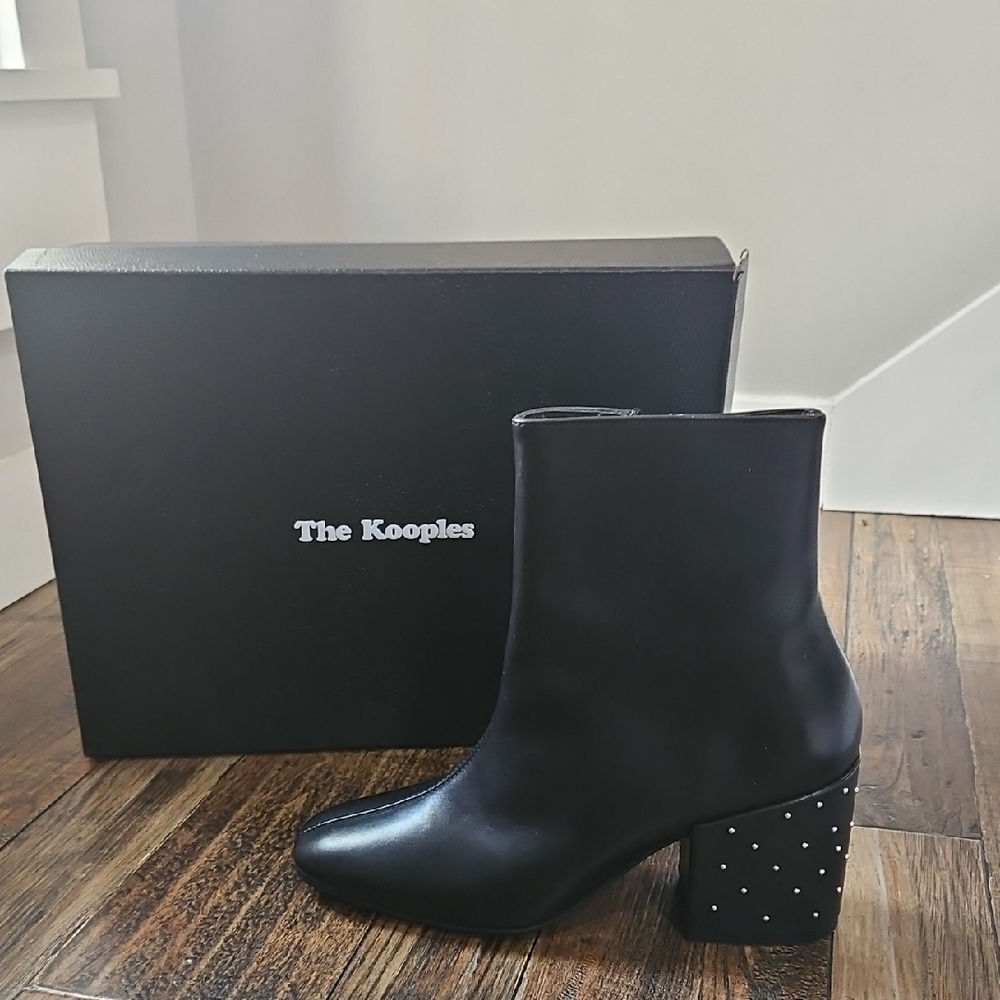 New The Kooples Black Chunky Heeled Boots with Silver Studs‎
